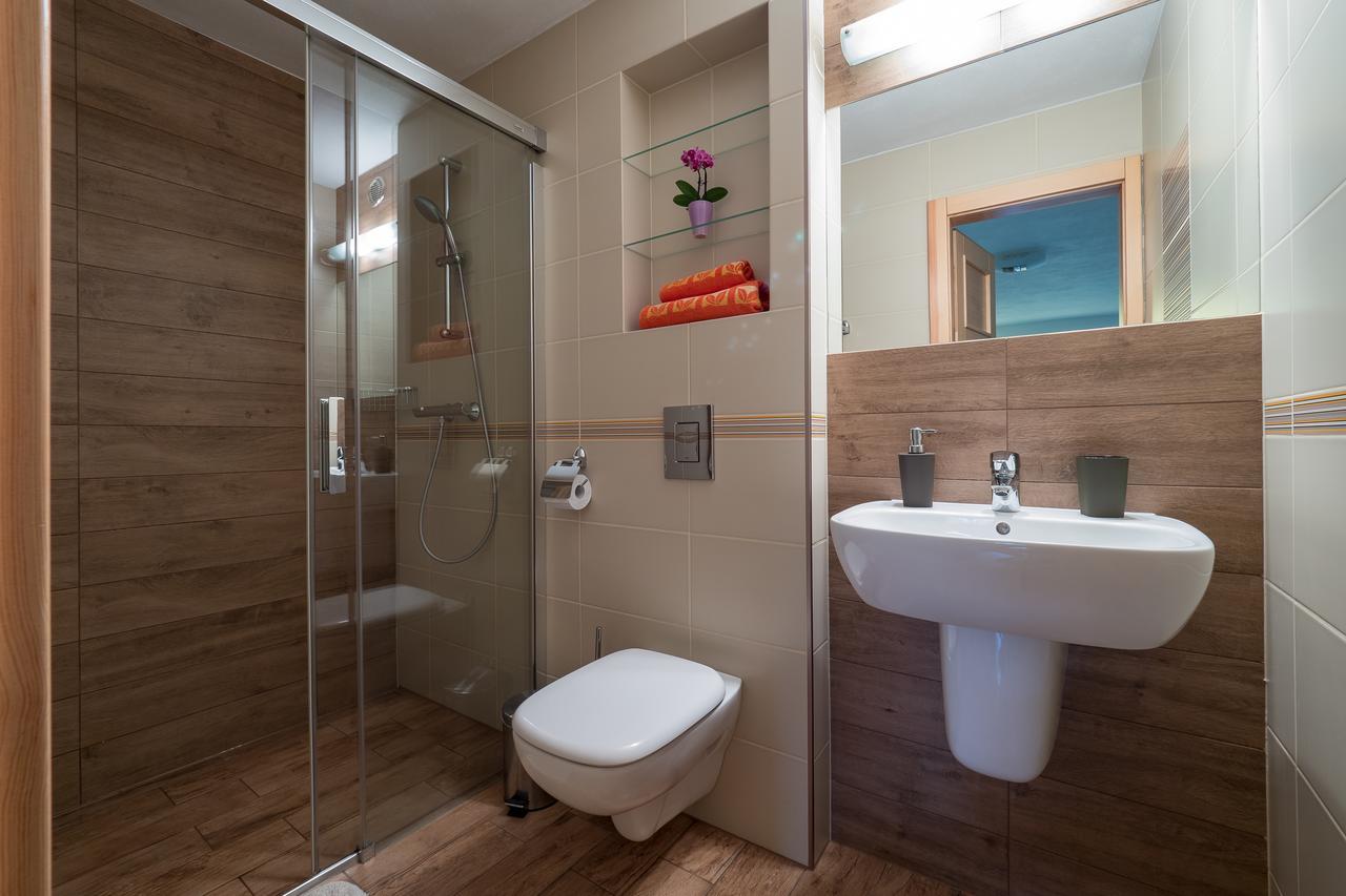 דמנובסקה דולינה Apartment House Kongen מראה חיצוני תמונה