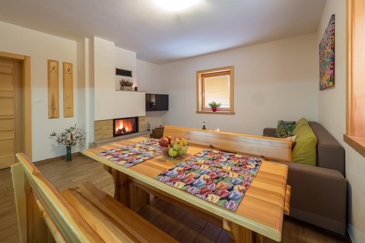 דמנובסקה דולינה Apartment House Kongen מראה חיצוני תמונה