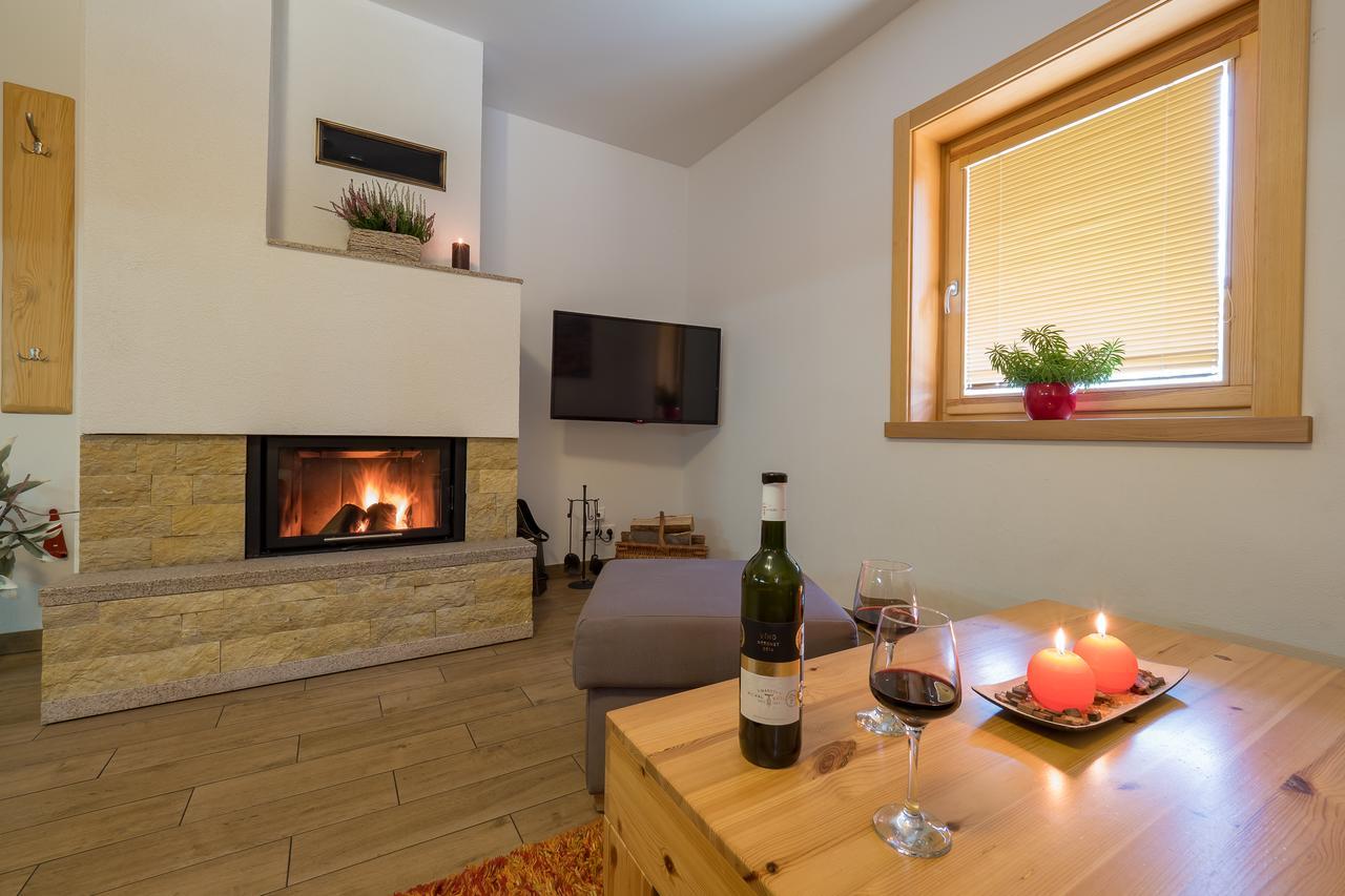 דמנובסקה דולינה Apartment House Kongen מראה חיצוני תמונה